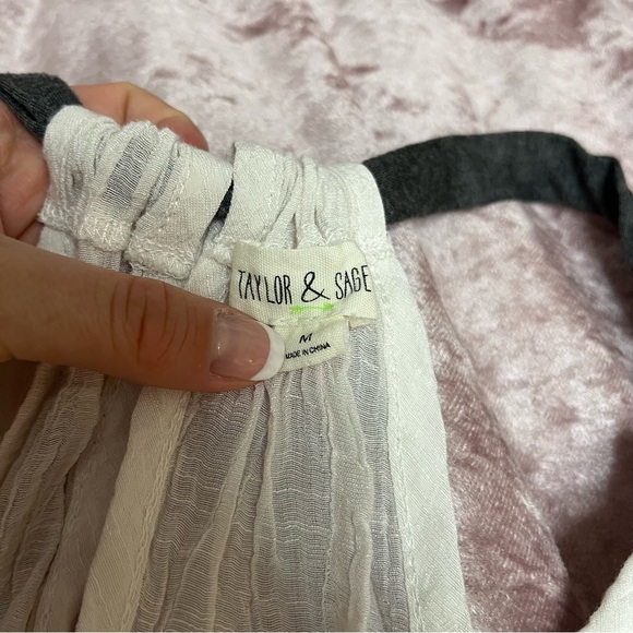 Taylor & Sage white lace boho tank top - Picture 4 of 5